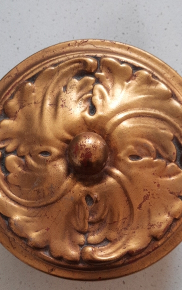 Anthony Freeman McFarlin ceramic dish - Picture 1 of 4